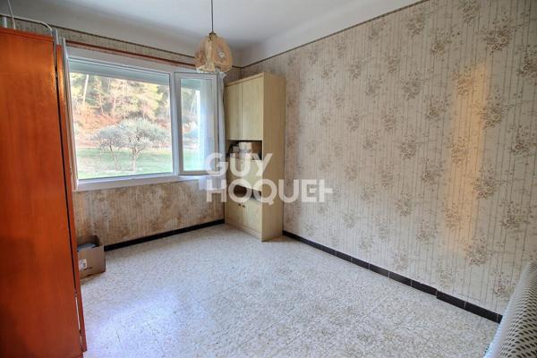 Maison Tarascon dans la garrigue sur 3205 m²