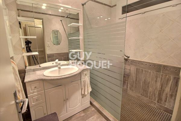 Maison Tarascon dans la garrigue sur 3205 m²