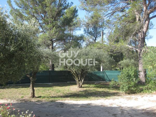 Maison Tarascon dans la garrigue sur 3205 m²