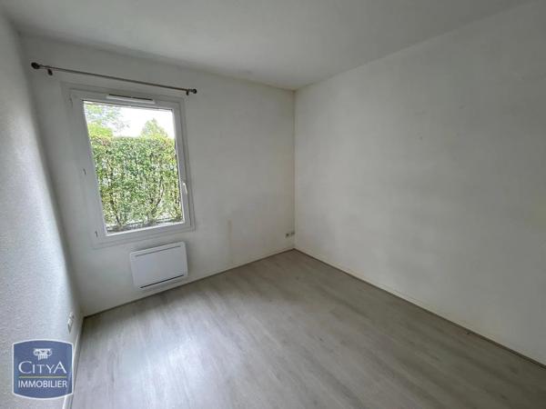 Appartement à louer 2 pièces 43.96m² Tonnay-Charente (17430)