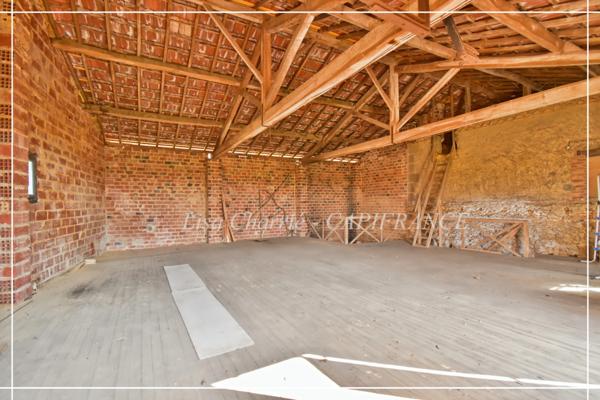 Maison à vendre 5 pièces de 71 m2 habitables avec jardin, courette, dépendances proche de NOGARO (32)