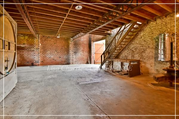 Maison à vendre 5 pièces de 71 m2 habitables avec jardin, courette, dépendances proche de NOGARO (32)