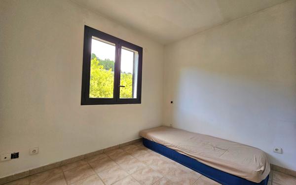 Maison à vendre    4 pièces • 104 m2 Salon-de-Provence