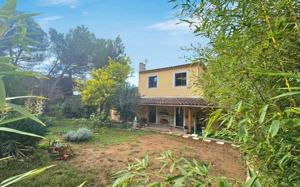 Maison à vendre    4 pièces • 104 m2 Salon-de-Provence