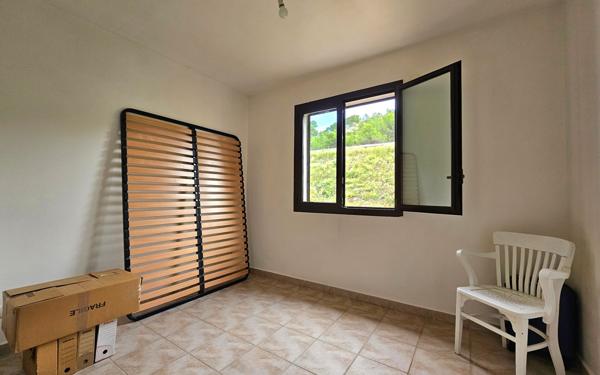 Maison à vendre    4 pièces • 104 m2 Salon-de-Provence