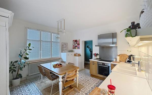 Maison à vendre    3 pièces • 92 m2 Saint-Pierre-des-Corps