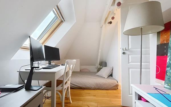 Maison à vendre    3 pièces • 92 m2 Saint-Pierre-des-Corps