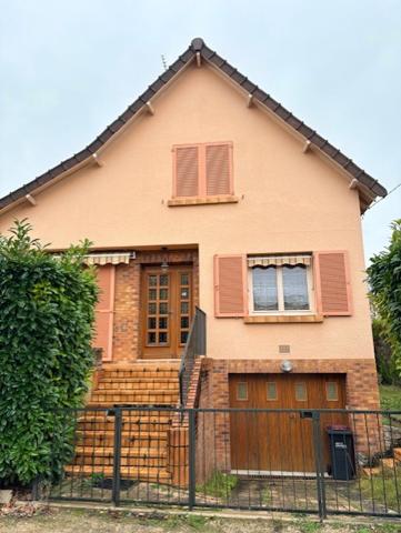 Maison de 90m2 à Saint Julien les Villas
