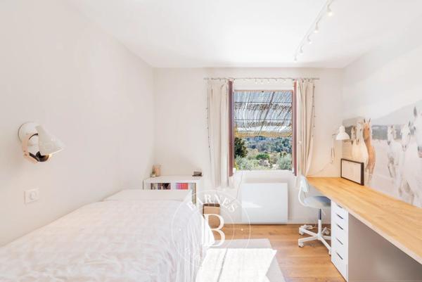Valbonne, Villa 4 Chambres -  123 m² à vendre