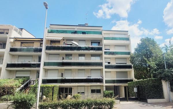 Appartement Bry Sur Marne 2 pièce(s) 37.38 m2