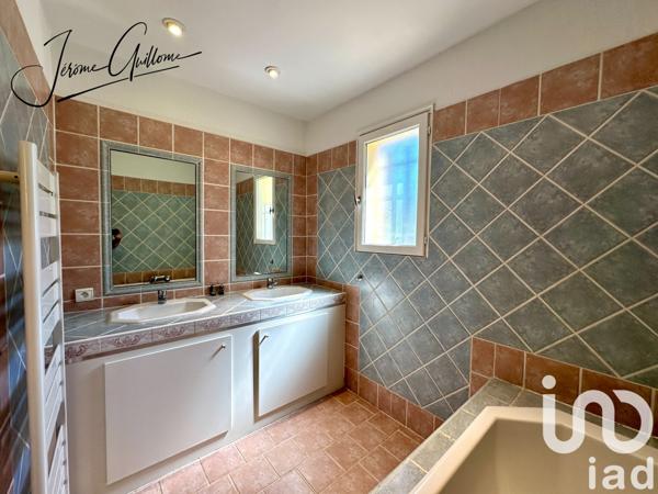 Maison à vendre 8 pièces 241 m² Grimaud