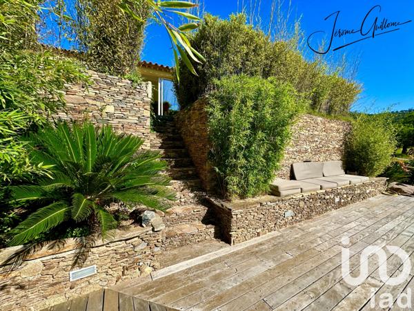 Maison à vendre 8 pièces 241 m² Grimaud