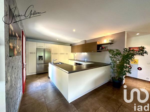 Maison à vendre 8 pièces 241 m² Grimaud