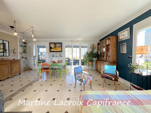 Dpt SARTHE (72), à vendre LA FERTE-BERNARD - MAISON CONTEMPORAINE  P6 de 145 m² - Terrain de 741M²