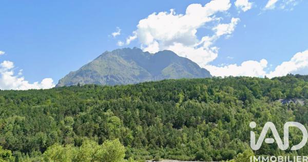 Terrain à vendre 1 535 m² Le Noyer