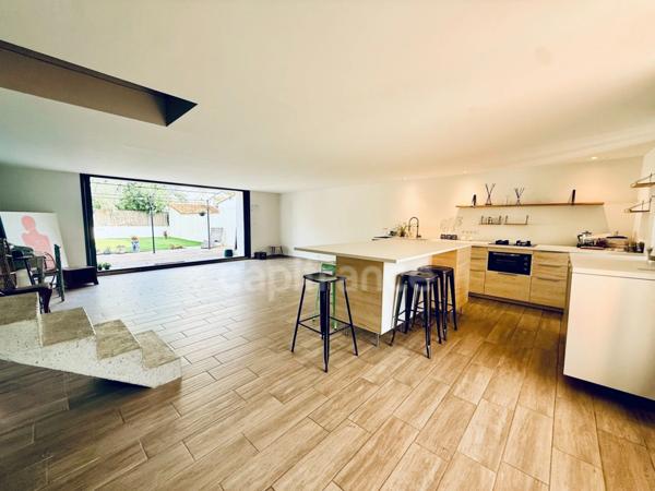 Maison Atypique LES ARCS (83)