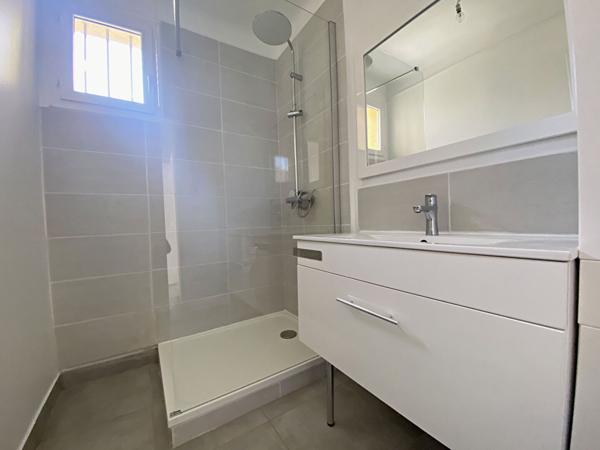 Maison Saint Cannat 3 pièce(s) 73 m2