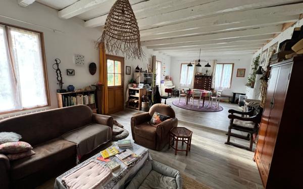 Maison à vendre    3 pièces •  Lüe