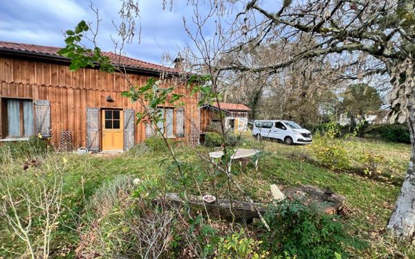 Maison à vendre    3 pièces •  Lüe