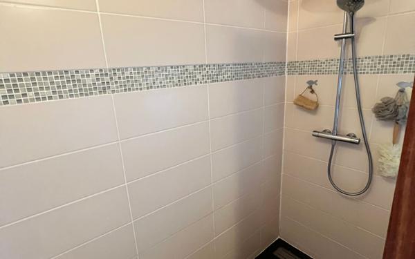 Maison à vendre    3 pièces •  Lüe