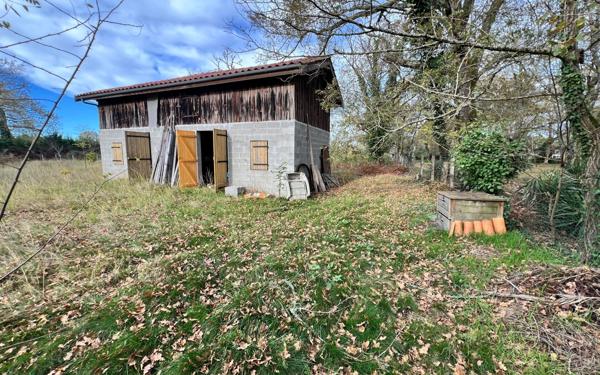 Maison à vendre    3 pièces •  Lüe