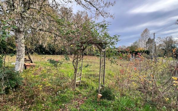 Maison à vendre    3 pièces •  Lüe