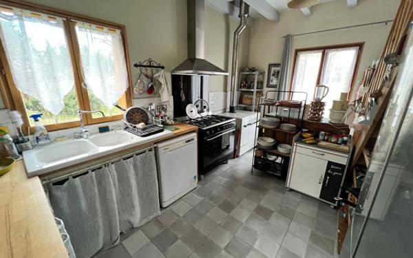 Maison à vendre    3 pièces •  Lüe