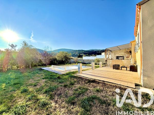 Maison à vendre 7 pièces 111 m² Rochemaure