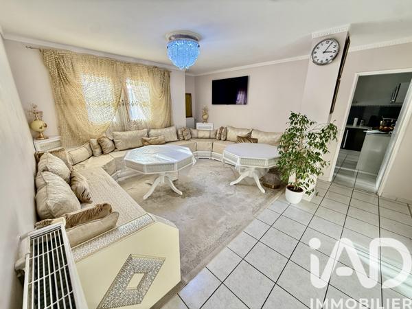 Maison à vendre 7 pièces 111 m² Rochemaure