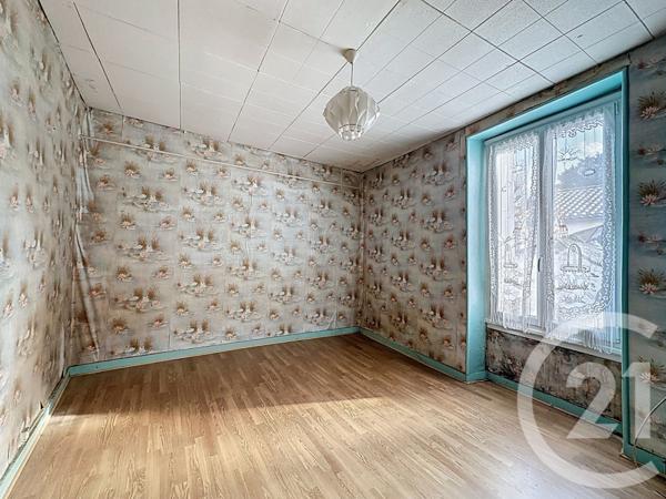 Maison à vendre  6 pièces - 138,60 m2 VELLUIRE - 85