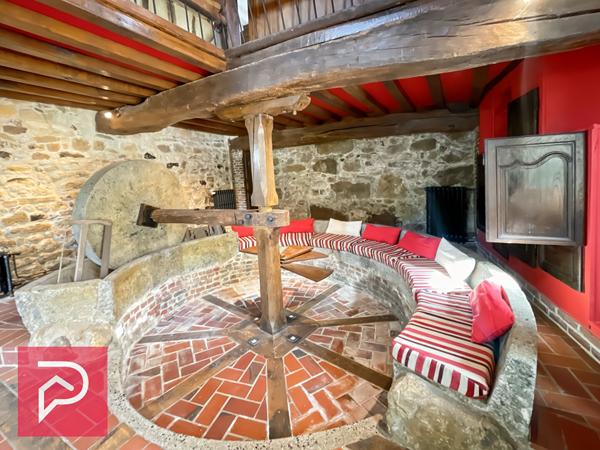 Maison 6 pièces 215 m2