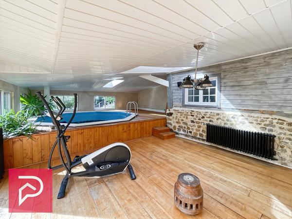 Maison 6 pièces 215 m2