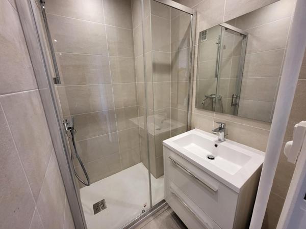 Appartement 3 pièces de 51 m² à Lyon 04