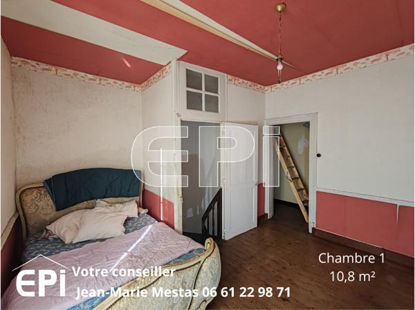 Nueil-les-Aubiers Maison ancienne Ajouter à ma sélection Référence : 6386