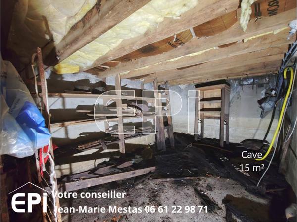 Nueil-les-Aubiers Maison ancienne Ajouter à ma sélection Référence : 6386