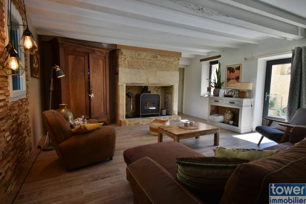Proche Bergerac, Maison de charme rénovée de 125m2 avec piscine