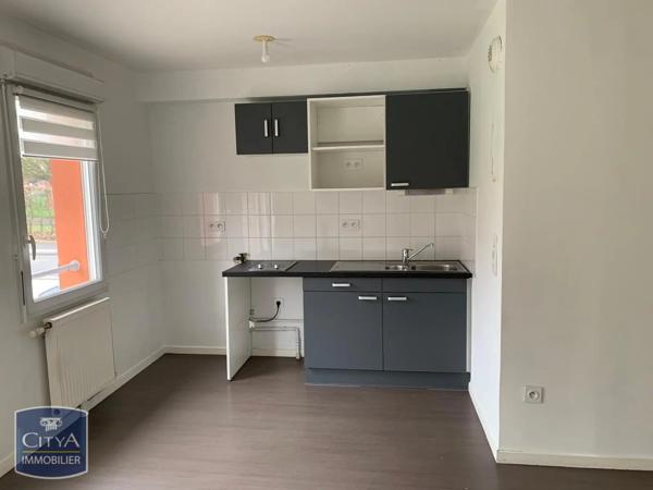 Appartement à louer 2 pièces 44.22m² Louvroil (59720)