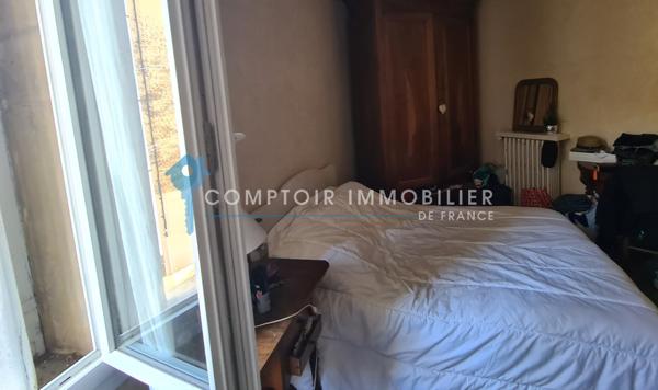 Appartement
                                                                                                                                                                                                                                                                                                                        7 pièce(s)                                                                                                                                                                                                          3 chambre(s)                                                                                                                                                                                                          123  m²