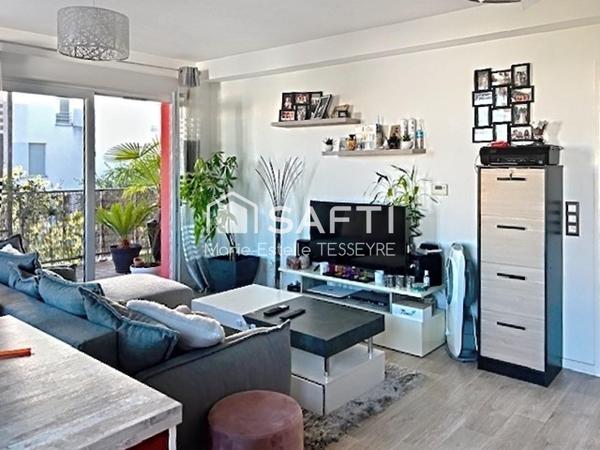 Appartement T3 très lumineux avec grand Balcon proche de toutes commodités