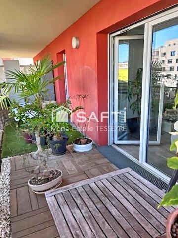 Appartement T3 très lumineux avec grand Balcon proche de toutes commodités