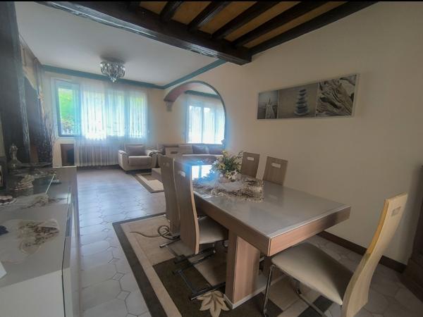 Maison 8 pièces + maison 3 pièces
