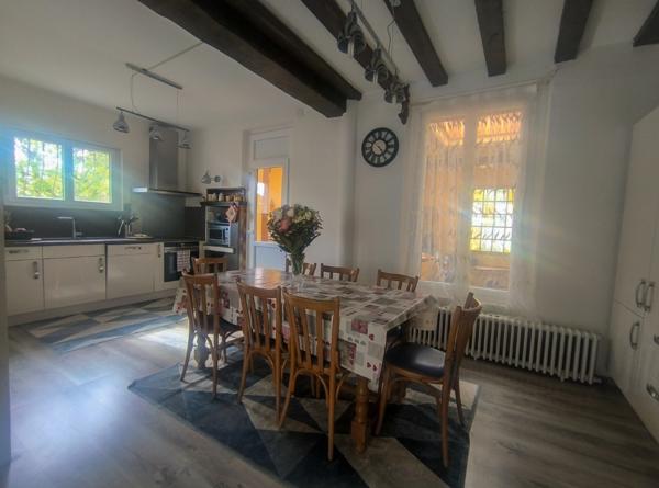 Maison 8 pièces + maison 3 pièces