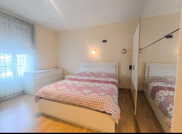 Maison 8 pièces + maison 3 pièces