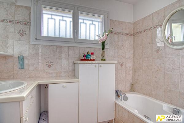 Maison Chambourcy 7 pièce(s) 144 m2 €650 000 ** - Référence 16798