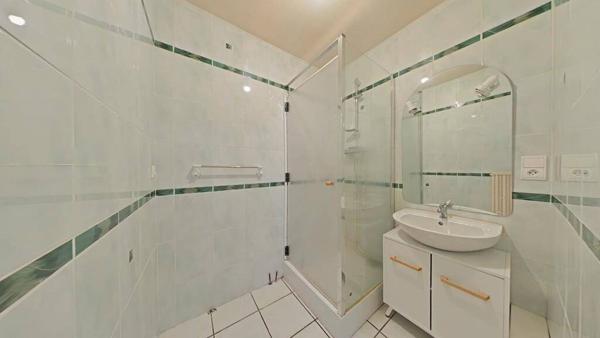 F2 PROCHE CENTRE DE SORBIERS