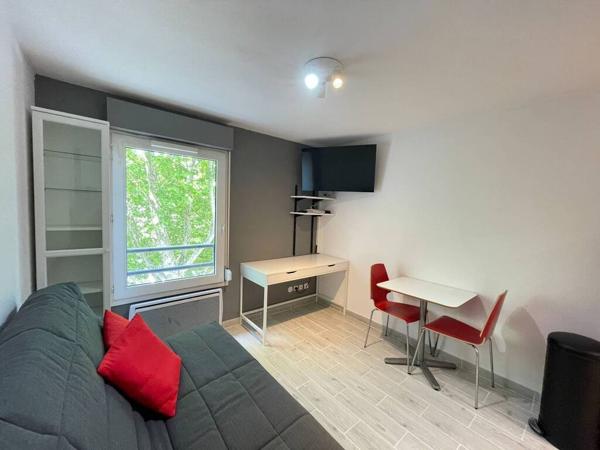 STUDIO MEUBLE A LOUER