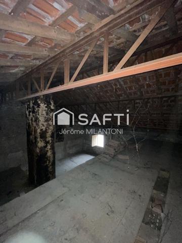 Spécial investisseur, à moins de 5mn axe A31, proche gare SNCF et commodités...