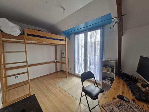 Maison 4 chambres et 1 bureau - Petit Chantilly