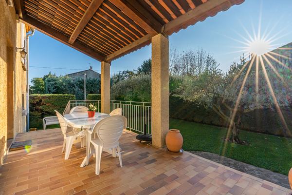 Maison à vendre à Carpentras 7 pièces 177 m²