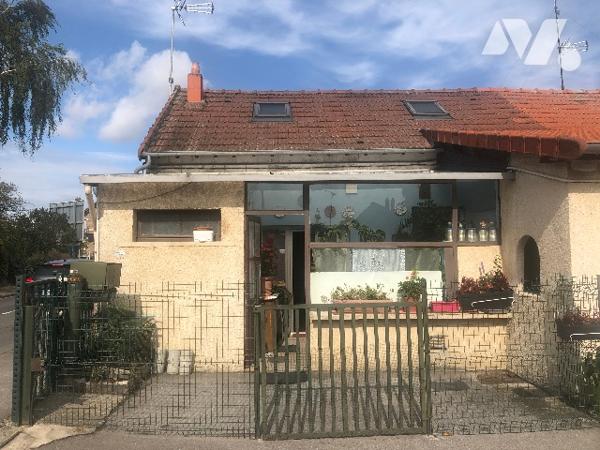 Un ensemble immobilier.